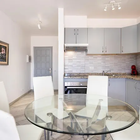Apartment Classbnb - Bright & Spacious With Balconies Near La Pinta *