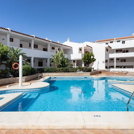 Apartment Classbnb - Bright & Spacious With Balconies Near La Pinta