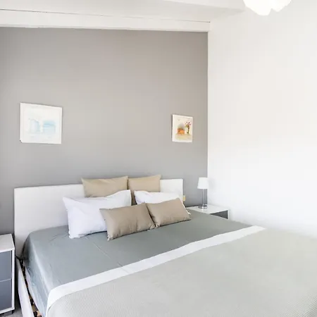 公寓 Bright & Elegant Duplex With Terrace And Pool, Just Steps From Puerto Colon 阿德耶
