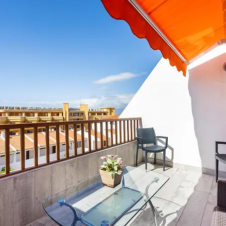 アパート Bright & Elegant Duplex With Terrace And Pool, Just Steps From Puerto Colon
