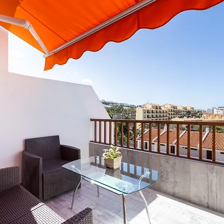 アパート Bright & Elegant Duplex With Terrace And Pool, Just Steps From Puerto Colon